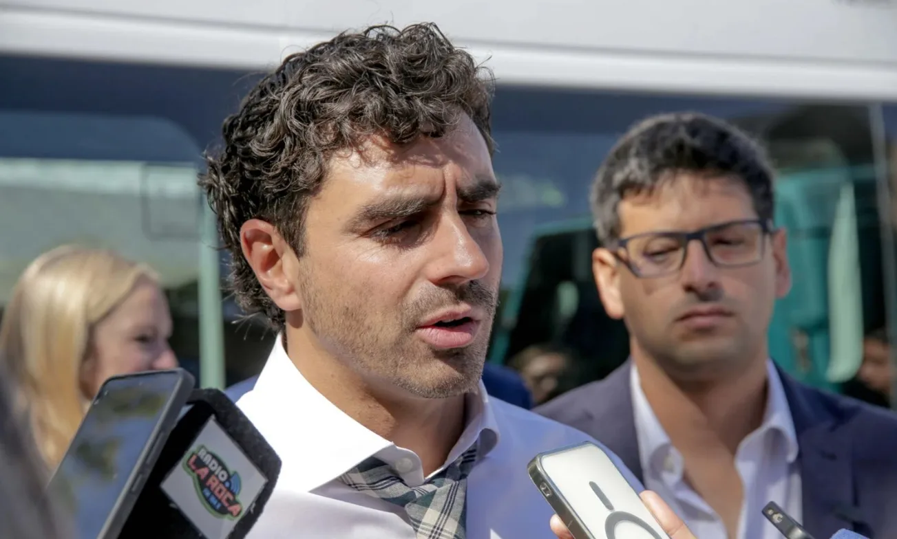 Natalio Mema candidato a gobernador de Mendoza 2027 Natalio Mema, ministro de Planificación y candidato a gobernador de Mendoza, frente a la prensa